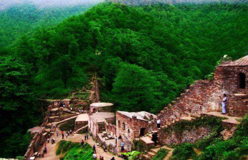 فومن-بهشت-خدا-روی-زمین