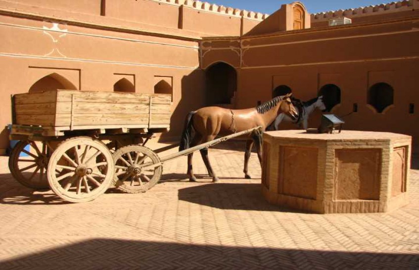 چاپارخانه-میبد